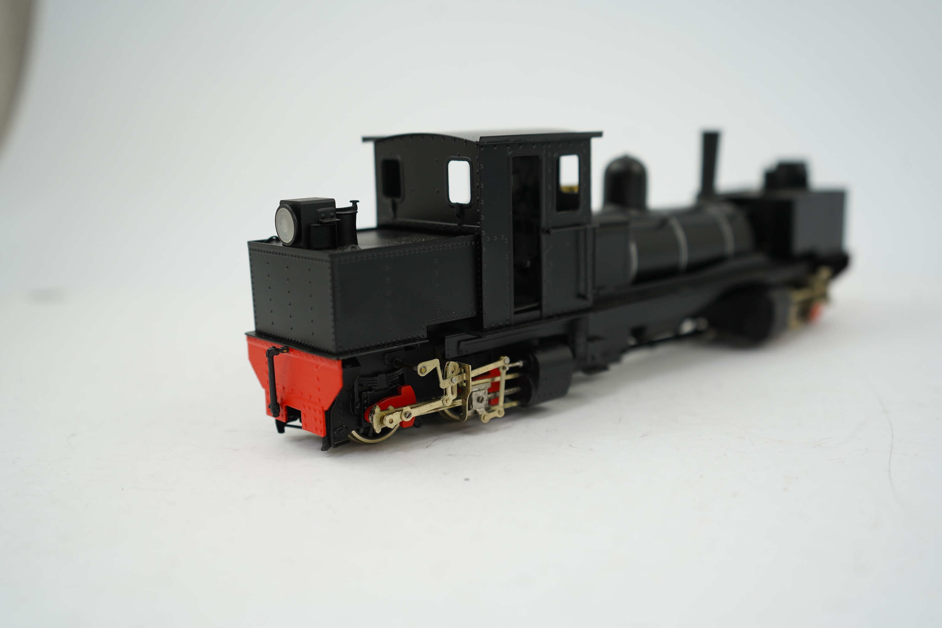An On30 gauge (1:48 scale) 0-4-0+0-4-0 Garratt locomotive, a finely detailed model, of painted brass, etc. construction, running on 00 gauge track and powered for two rail operation